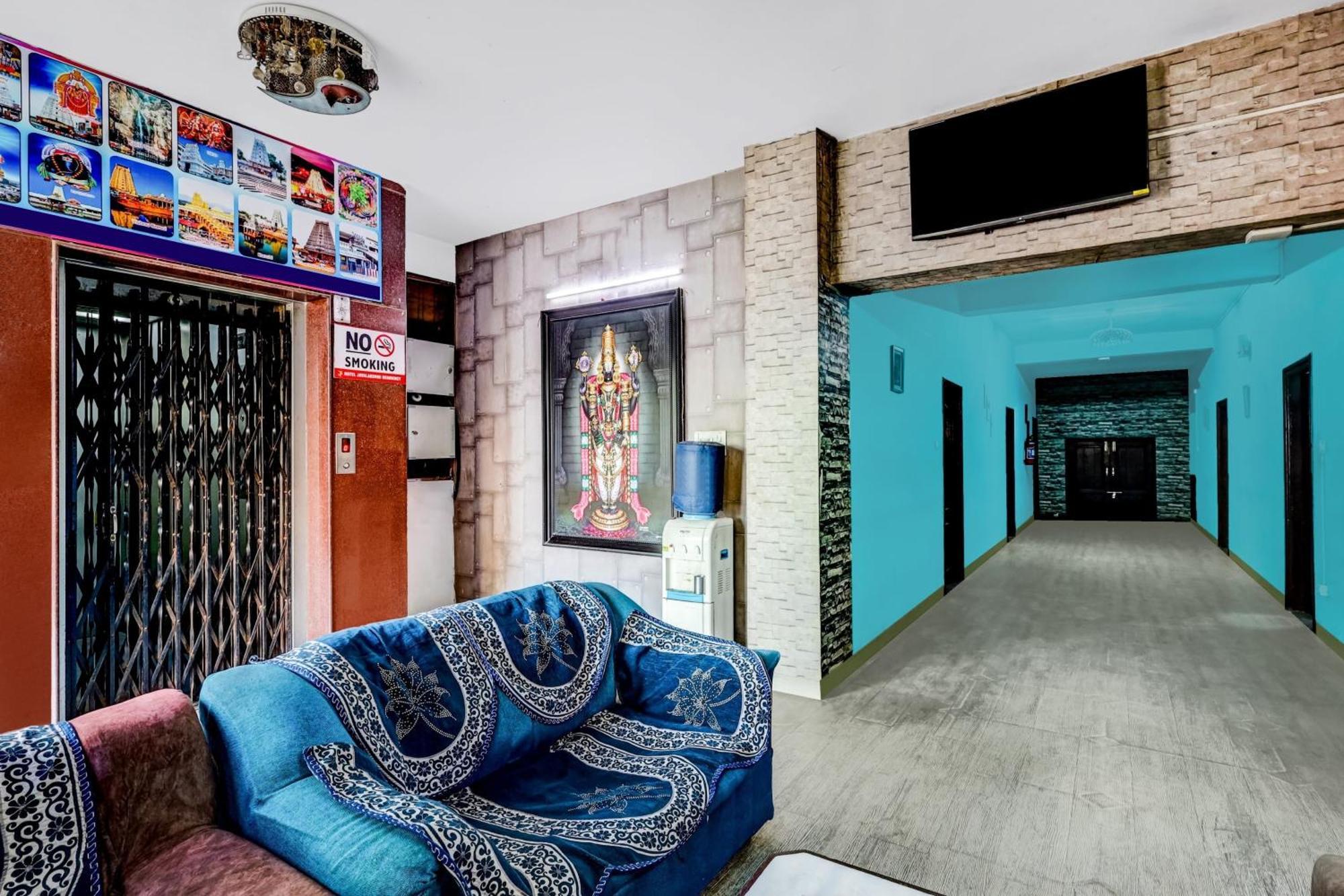 Super Hotel O Kennedy Nagar Near Railway Station ตีรูปาติ ภายนอก รูปภาพ